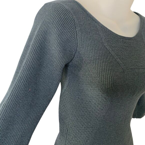 Marc by Marc Jacobs Sweater Wool & Silk Crop Women Medium Gray Plunge Open Back - Picture 13 of 16